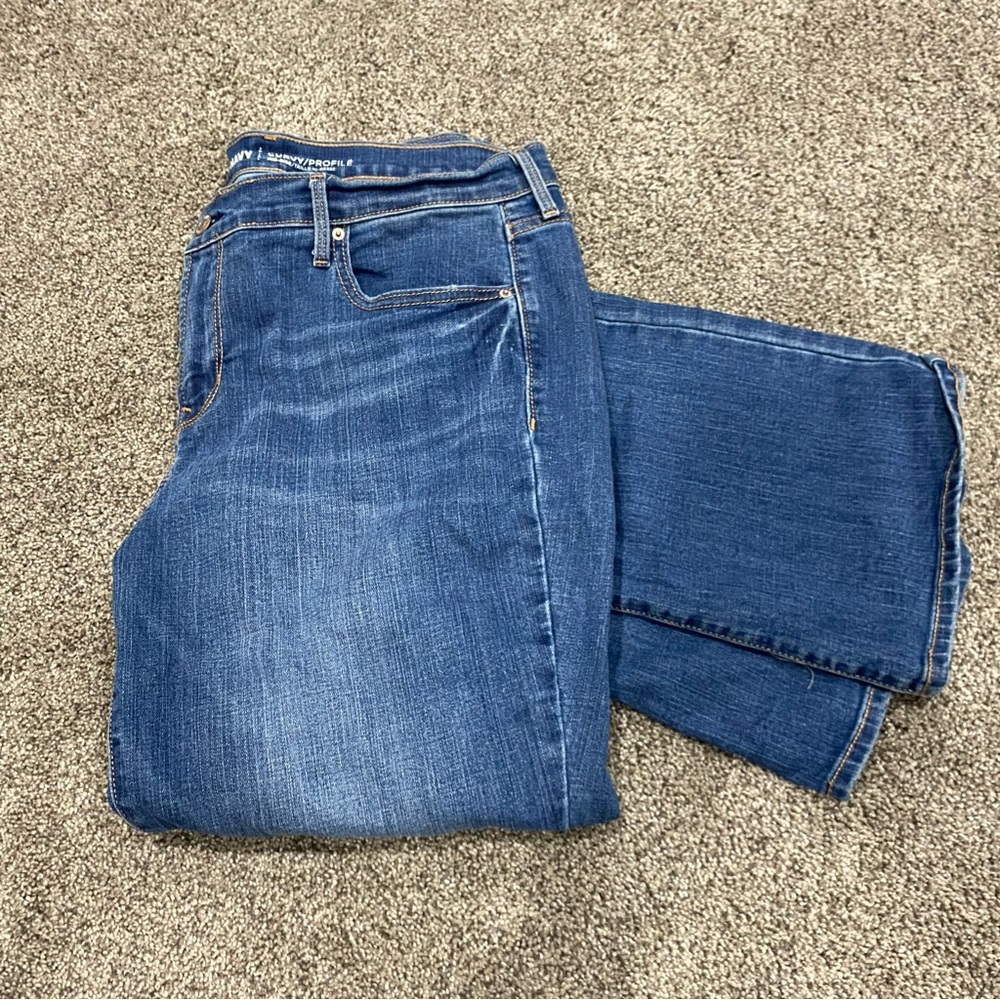 Old navy curvy mid-rise jeans size 14, women